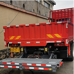 Truck tailboard